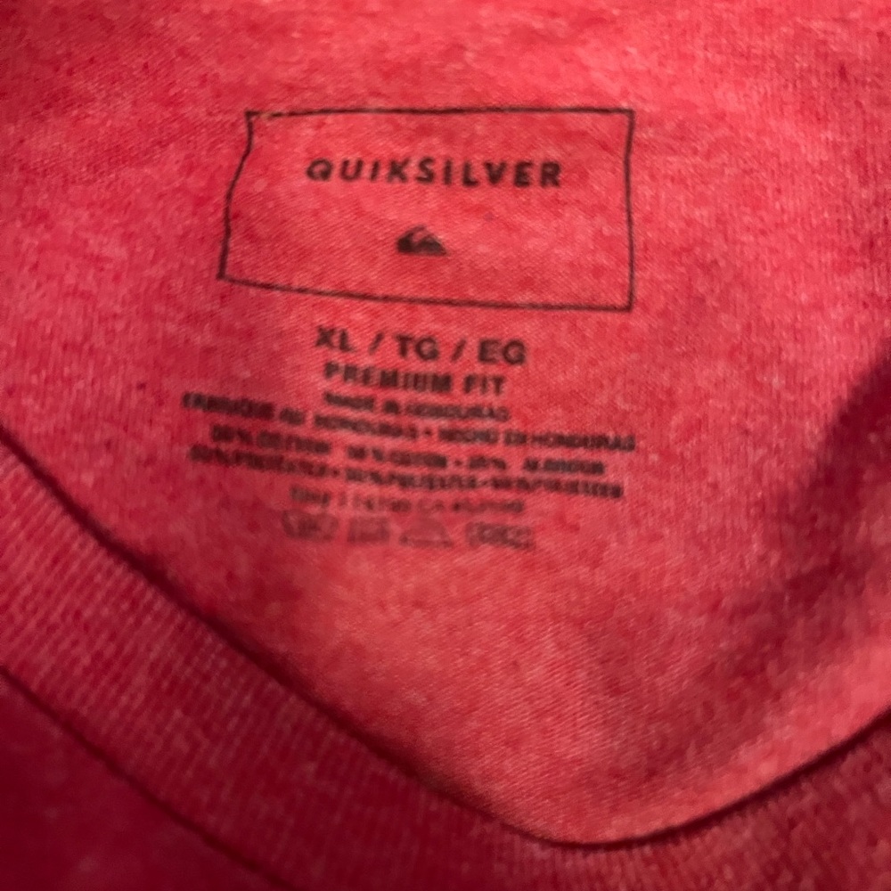 Quiksilver T-Shirt BUNDLE - Set of 3 - Picture 7 of 7